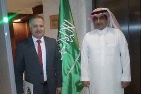 السفير السعودي في العراق خلال استقباله السفير عماد طارق الجنابي /افاق جديده للتعاون مع العراق في مختلف المجالات اهمها الجانب الاقتصادي.
